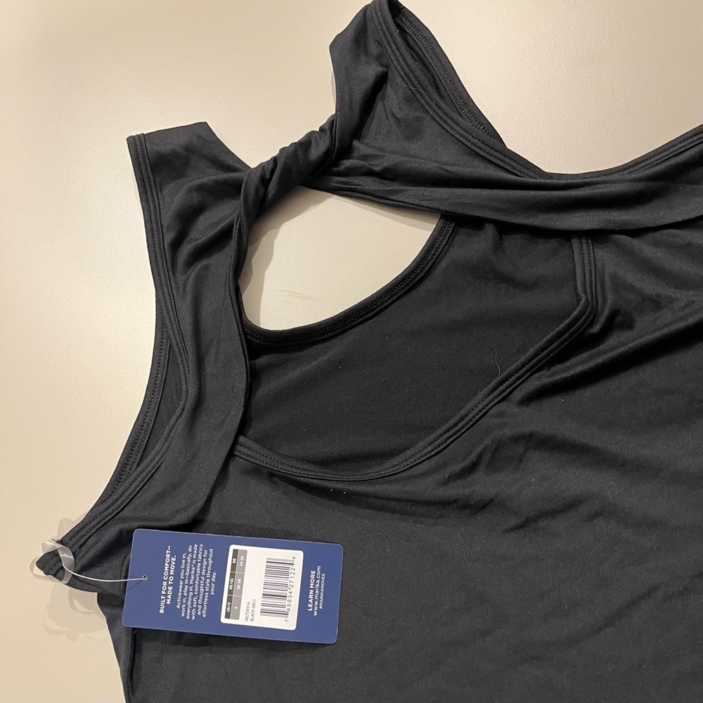 NWT Marika twist back yoga tank